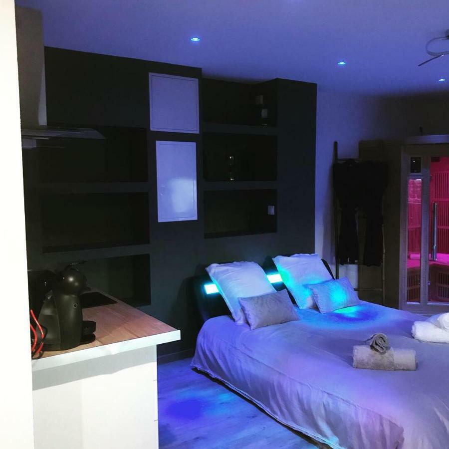 Sweet Love Romantique By Locationslepuyenvelay Le Puy-en-Velay Екстериор снимка